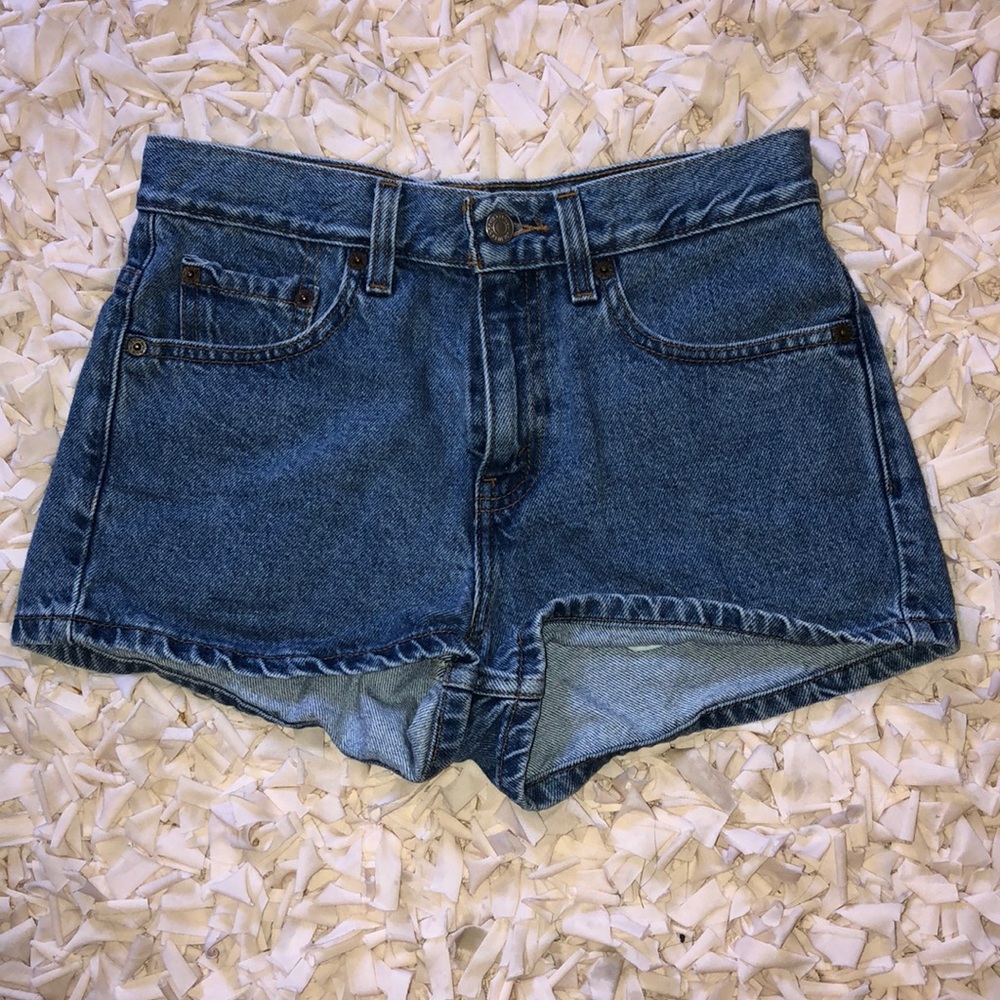 Levi’s shorts